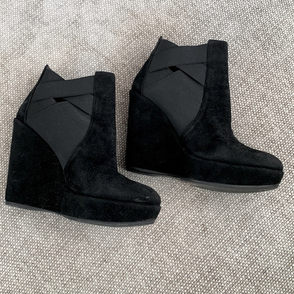 Stuart Weitzman Booties - image 1